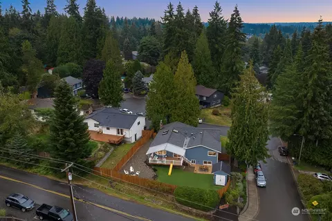 View/Area - 216 215th St SE, Bothell, WA 98021 photo 1 of 5