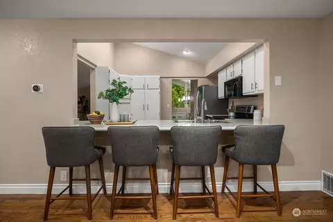Kitchen - 216 215th St SE, Bothell, WA 98021 photo 3 of 3