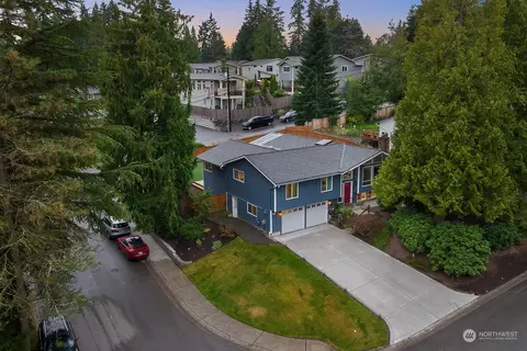 View/Area - 216 215th St SE, Bothell, WA 98021 photo 4 of 5