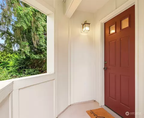 14651 NE 40th St #F6, Bellevue, WA 98007