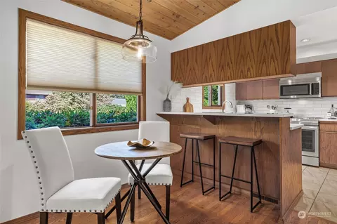 9913 NE 202nd St, Bothell, WA 98011 photo 18