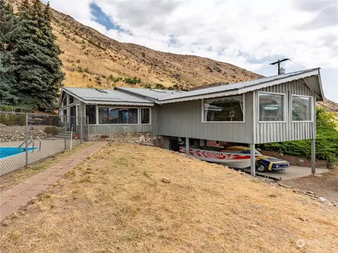 4590 Nahahum Canyon Rd, Cashmere, WA 98815