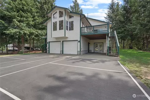 71 E Overlook Pl, Union, WA 98592