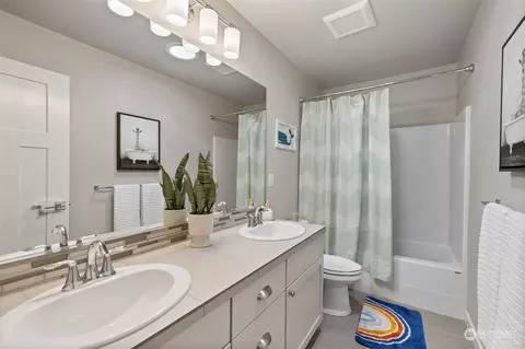 18 213th St SW, Bothell, WA 98021 photo 31