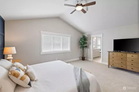 18 213th St SW, Bothell, WA 98021 photo 25