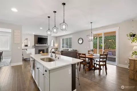 18 213th St SW, Bothell, WA 98021 photo 16