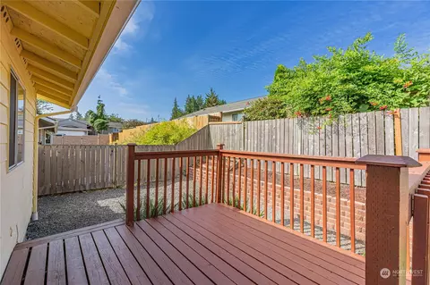 Exterior - 29 75th St SW, Everett, WA 98203 photo 6 of 10