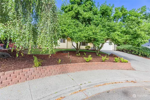Exterior - 29 75th St SW, Everett, WA 98203 photo 3 of 10
