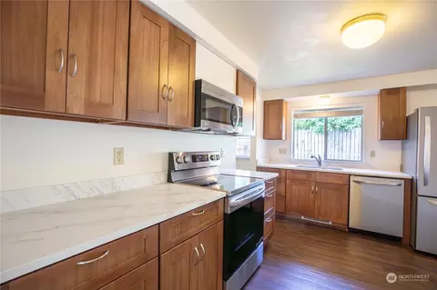 Kitchen - 29 75th St SW, Everett, WA 98203 photo 1 of 6