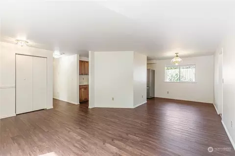 Living - 29 75th St SW, Everett, WA 98203 photo 5 of 5