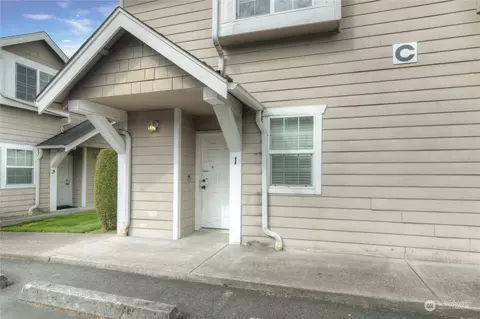 5002 S 30th St #C1, Tacoma, WA 98409
