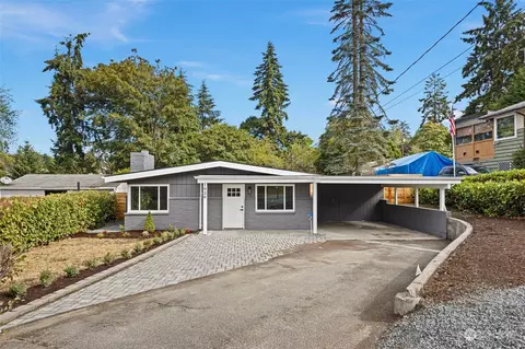 1020 SW 119th St, Seattle, WA 98146