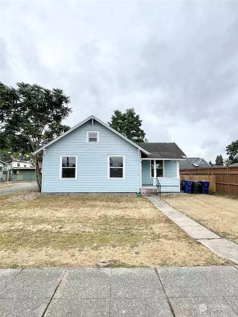 2462 S 54th St, Tacoma, WA 98409