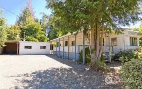 20224 Church Lake Dr E, Bonney Lake, WA 98391