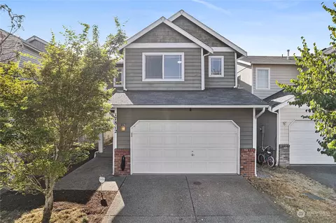 17812 1st Ave Ct E, Spanaway, WA 98387