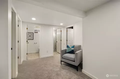 2080 23rd Ave E, Seattle, WA 98112 photo 30
