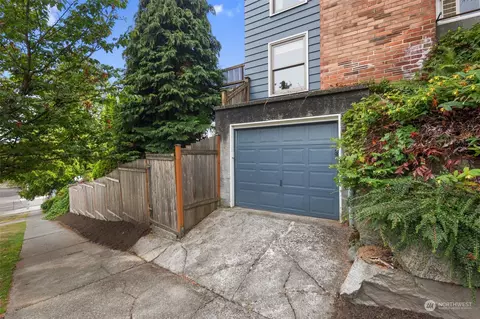 2080 23rd Ave E, Seattle, WA 98112 photo 33