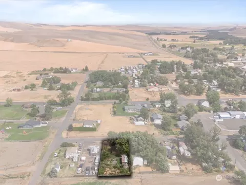 211 N C St, Prescott, WA 99348