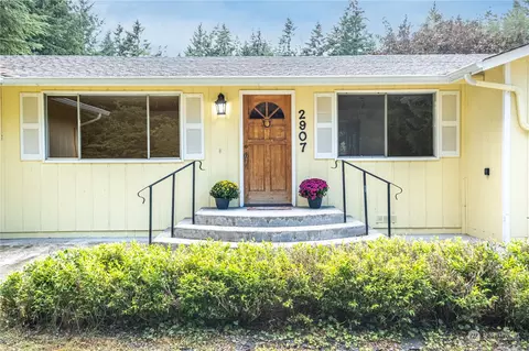 2907 Slater Rd, Oak Harbor, WA 98277