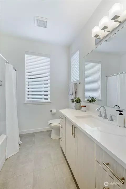 15741 NE 14th Aly, Bellevue, WA 98008 photo 22