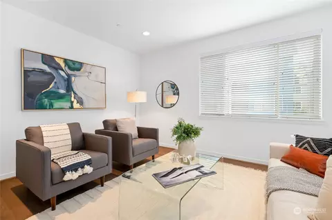 15741 NE 14th Aly, Bellevue, WA 98008 photo 6