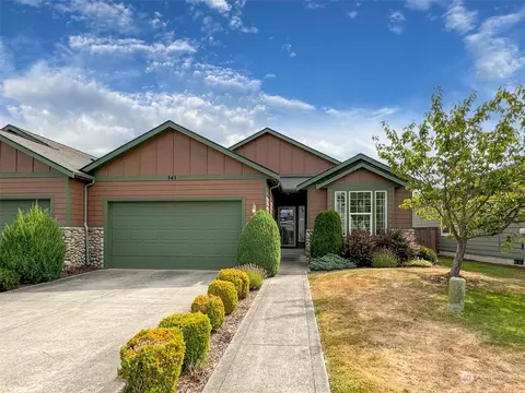 141 Stratus Loop, Sequim, WA 98382
