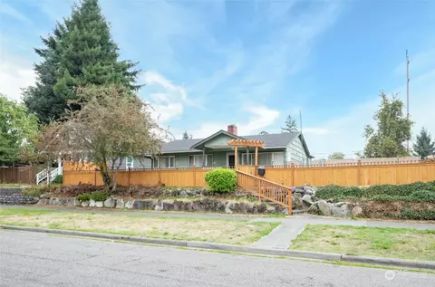 3611 S Ainsworth Ave, Tacoma, WA 98418
