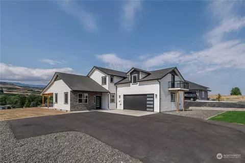 163 John Truett Dr, Malaga, WA 98828