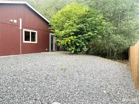 Exterior - 18730 18th Ave E, Spanaway, WA 98387 photo 6 of 12
