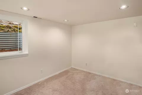 5651 Keystone Pl N, Seattle, WA 98103 photo 20