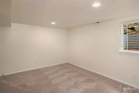5651 Keystone Pl N, Seattle, WA 98103 photo 18
