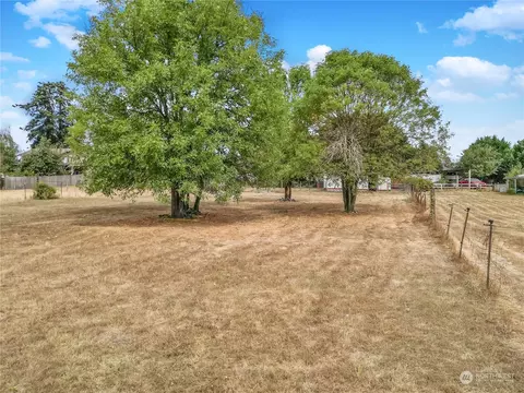 7520 211th St E, Spanaway, WA 98387 photo 38