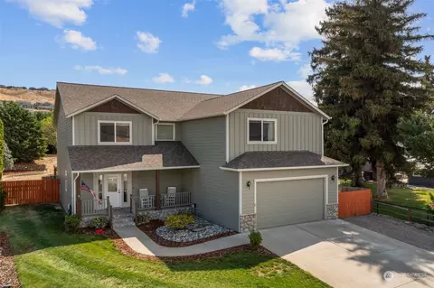 2923 Cascade Rdg, East Wenatchee, WA 98802