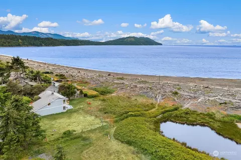 1974 Place Rd, Port Angeles, WA 98363