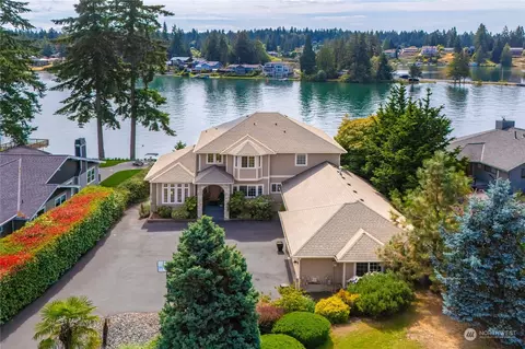 18112 28th St E, Lake Tapps, WA 98391