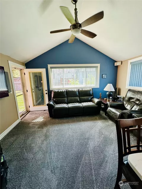 6206 199th St E, Spanaway, WA 98387 photo 10