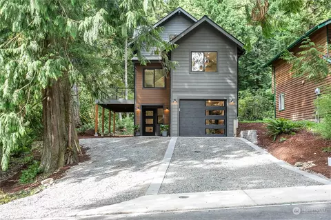 18 Western Ln, Bellingham, WA 98229