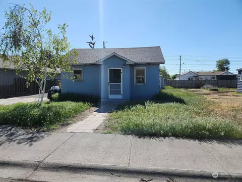 2131 W Neppel St, Moses Lake, WA 98837