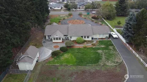 580 N Dunlap Ave, Sequim, WA 98382 photo 2