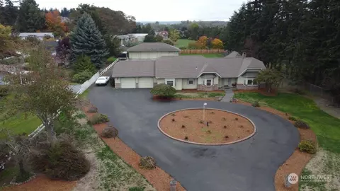 580 N Dunlap Ave, Sequim, WA 98382