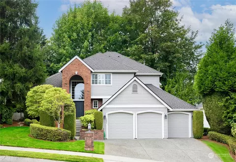 5884 NW Lac Leman Dr, Issaquah, WA 98027