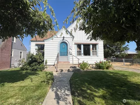 215 N Miller St, Wenatchee, WA 98801