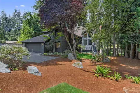 2709 128th St SE, Everett, WA 98208