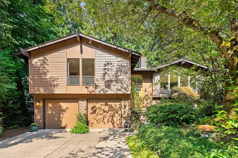 175 Mount Si Pl NW, Issaquah, WA 98027