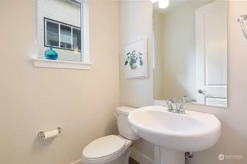 Bath - 620 238th St SE #C, Bothell, WA 98021 photo 1 of 4
