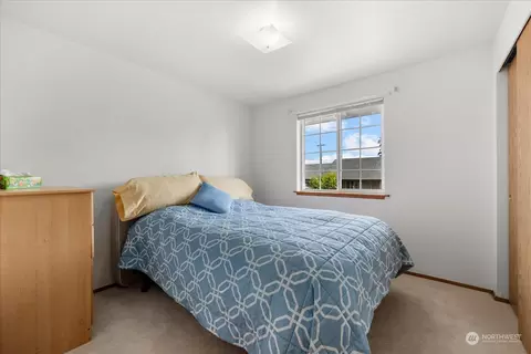 Bedroom - 1318 E Casino Rd, Everett, WA 98203 photo 4 of 4