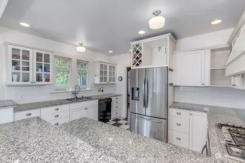 Kitchen - 1119 Hoyt Ave, Everett, WA 98201 photo 1 of 3