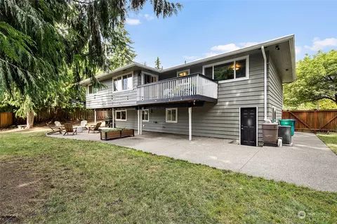 Exterior - 2306 95th Pl SE, Everett, WA 98208 photo 10 of 12