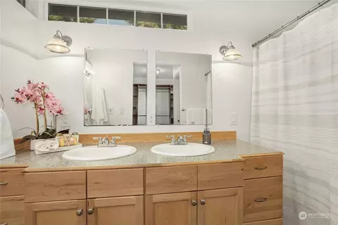 10827 Circle Dr, Bothell, WA 98011 photo 9