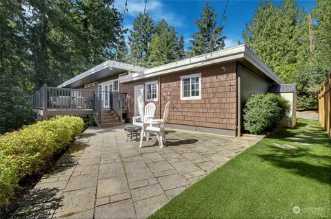 10827 Circle Dr, Bothell, WA 98011 photo 14